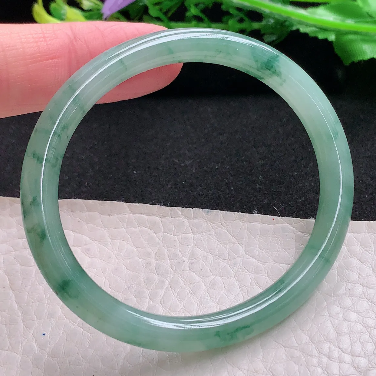 xh小圈口53.8*48*6.6贵妃圆镯 天然缅甸翡翠冰飘花圆条蛋形玉镯子