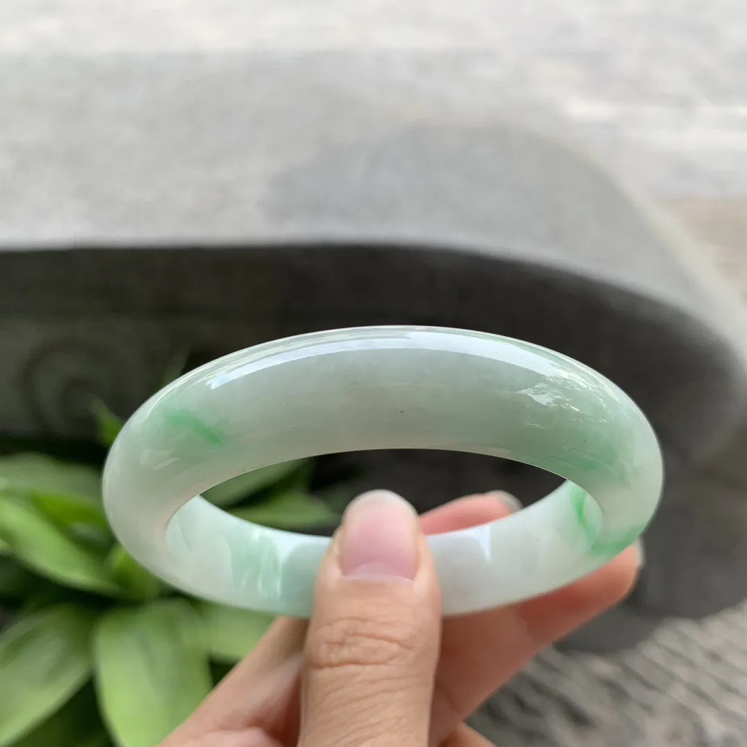 圈口55.8-13-8.7 【飘阳绿正圈手镯】正圈55 56可戴