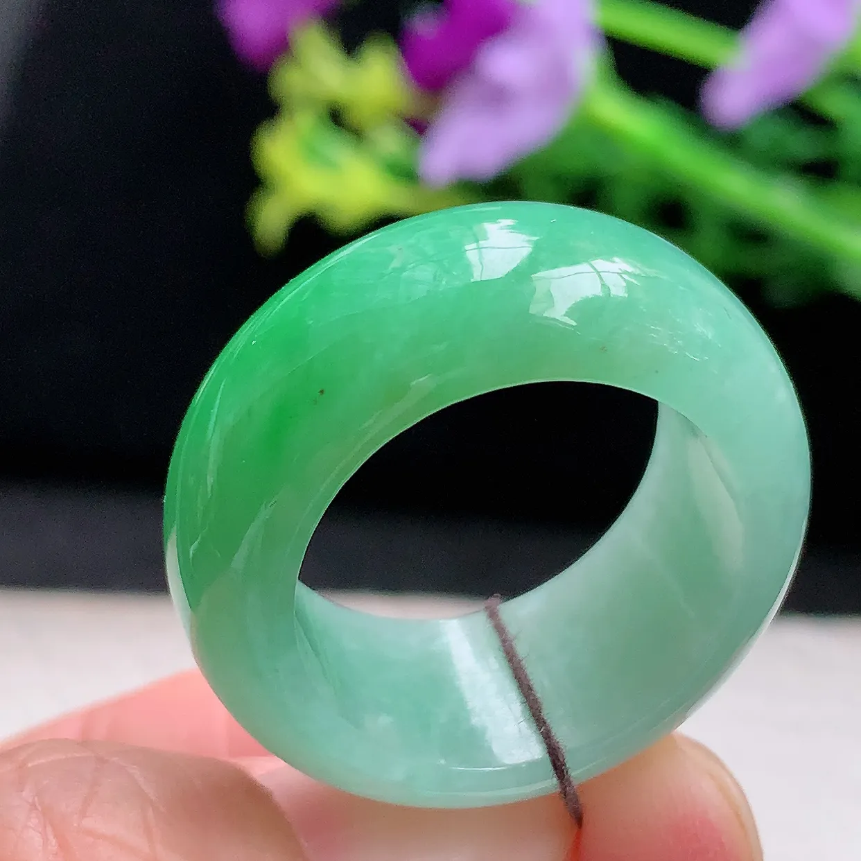 zzx自然光22.8*12*5轮胎指环 天然缅甸翡翠a 货22.8mm内径半山水招财扳指