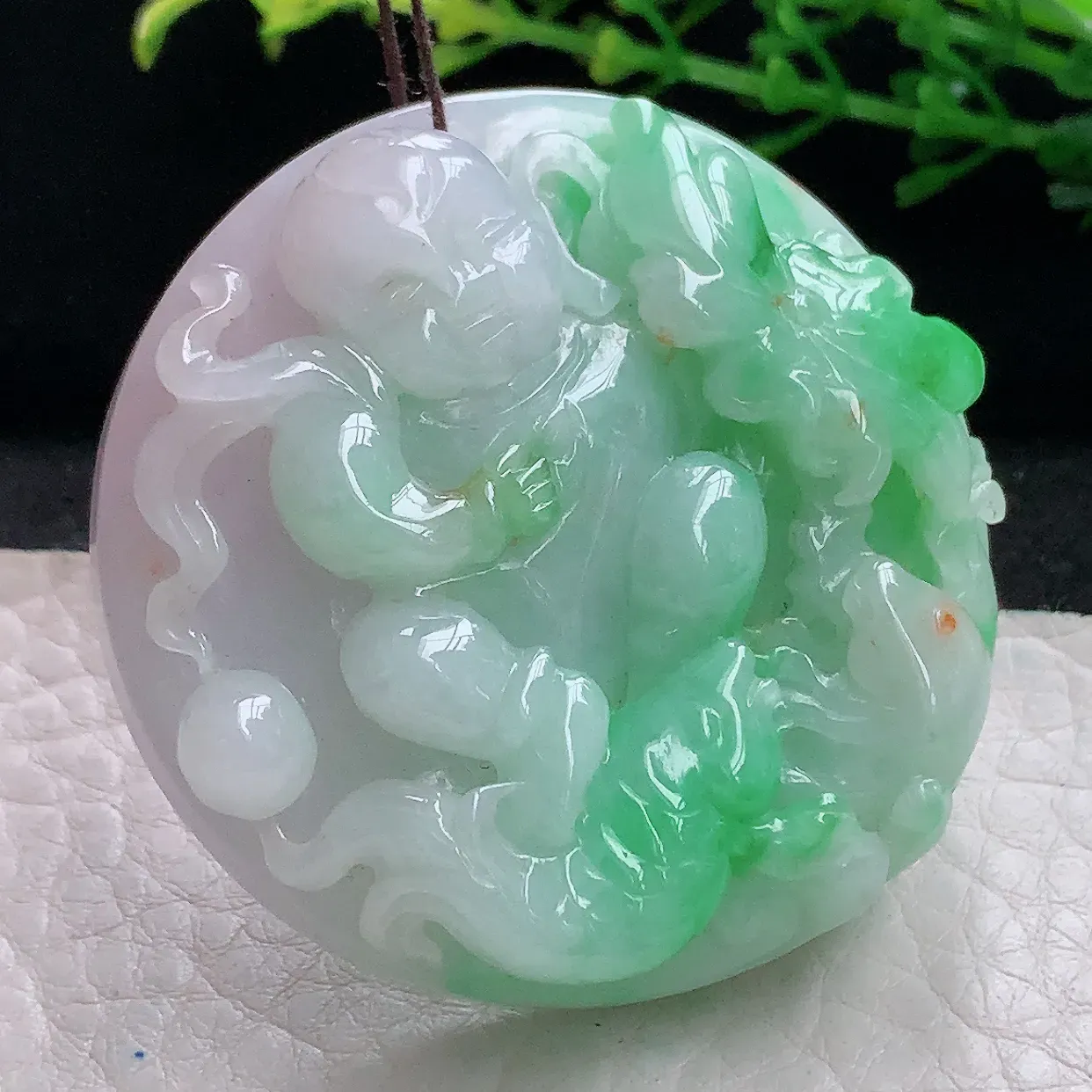 zen自然光47*12.6天然缅甸翡翠飘绿莲年有余 宝宝佛玉吊坠 毛衣坠