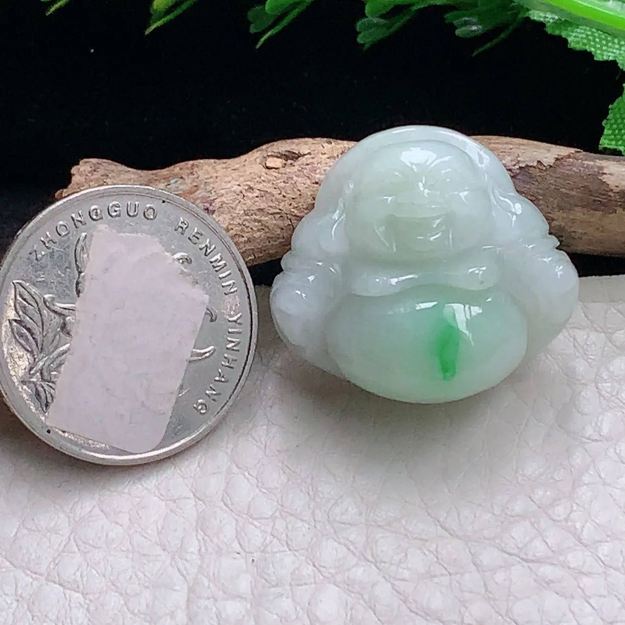 zen自然光24.5*28*11.7天然缅甸翡翠飘绿佛公 弥勒佛玉吊坠