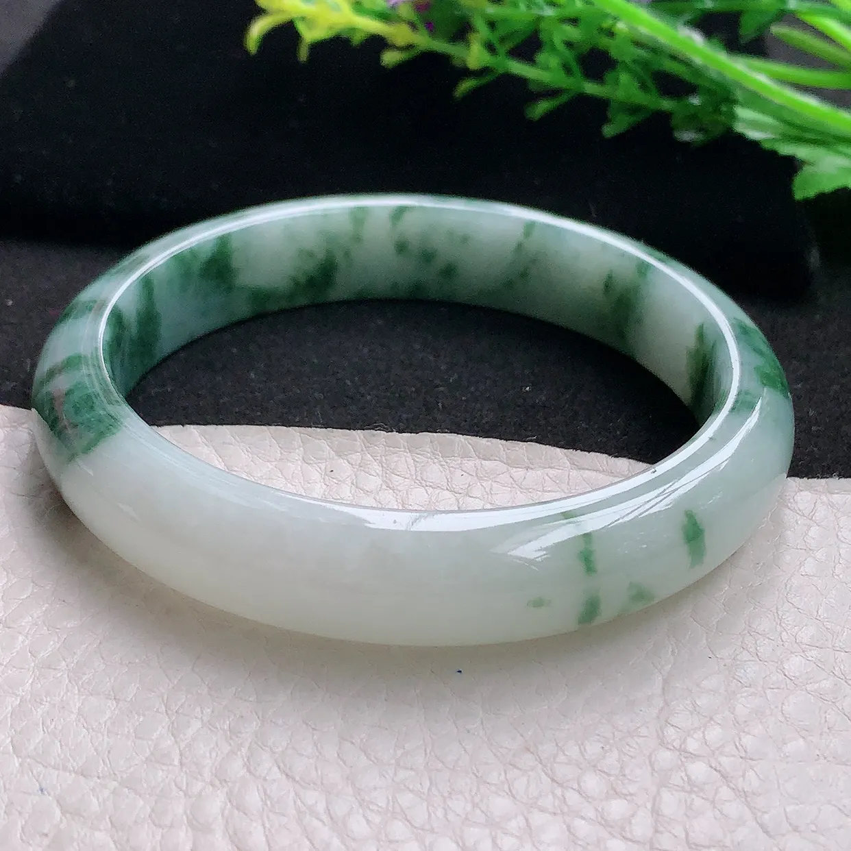 ll大圈口63*12.8*8平安镯 天然缅甸翡翠a 货冰飘花宽边玉镯子 玉手环