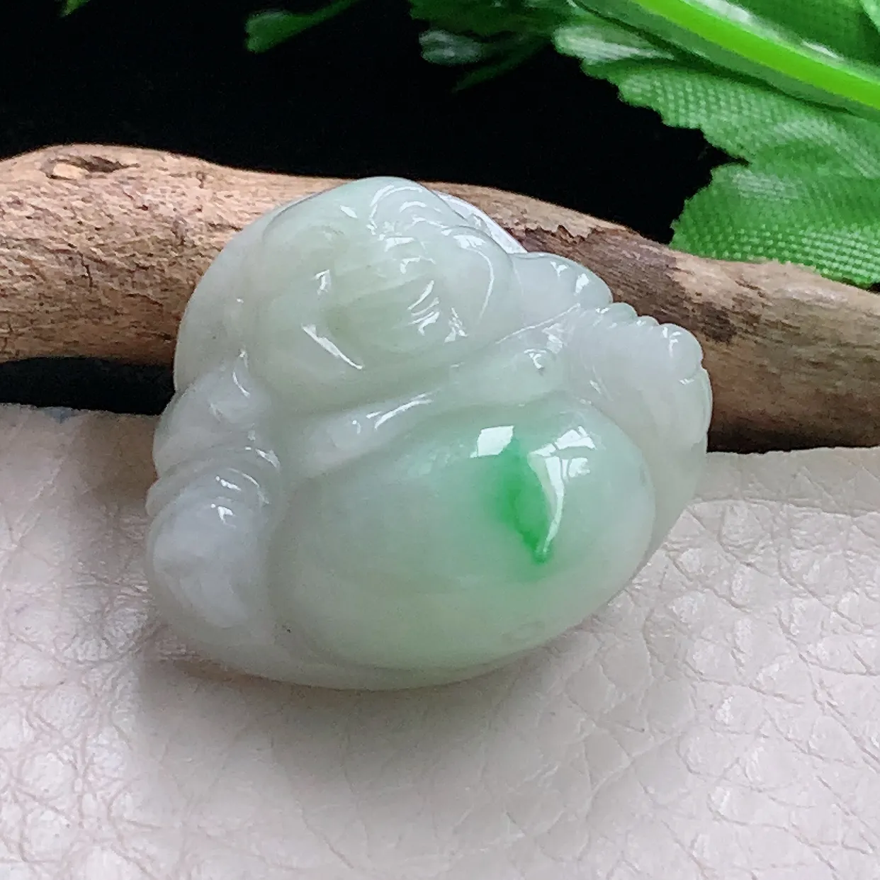 zen自然光24.5*28*11.7天然缅甸翡翠飘绿佛公 弥勒佛玉吊坠