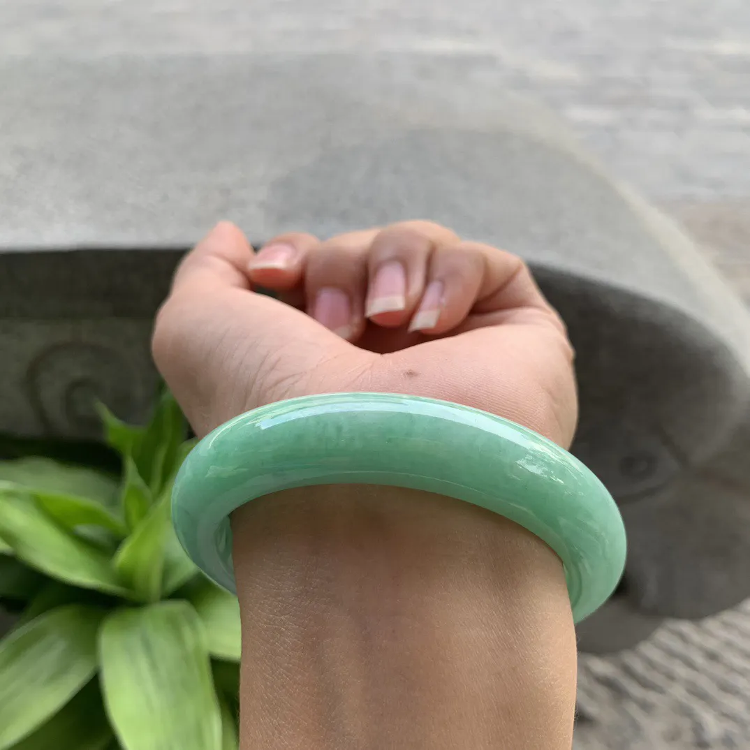 圈口57.8-12.7-9.2 【满绿正圈手镯】正圈57 58可戴