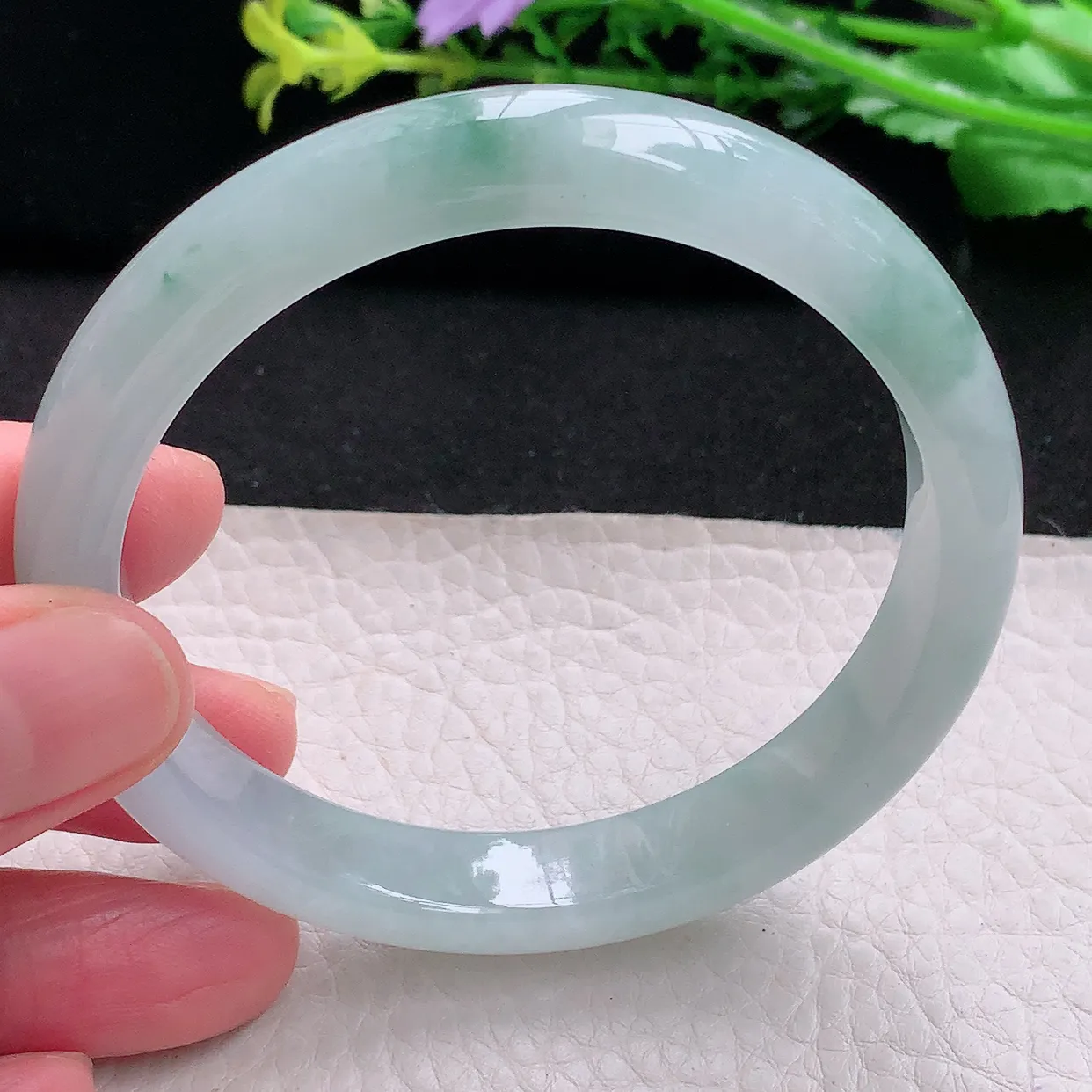 n大圈口60*11*7.5平安镯 天然缅甸翡翠a 货冰飘花宽边玉镯子 玉手环