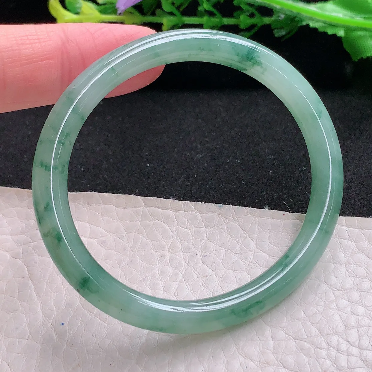 xh小圈口53.8*48*6.6贵妃圆镯 天然缅甸翡翠冰飘花圆条蛋形玉镯子