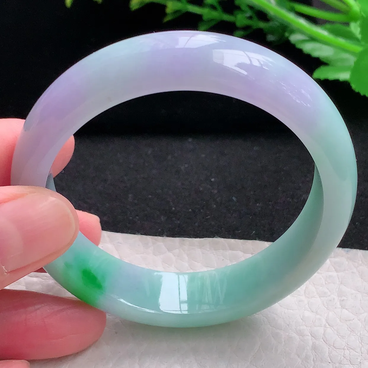 yh自然光53.3*14*7.5平安镯 天然缅甸翡翠水润春带彩宽边玉镯子