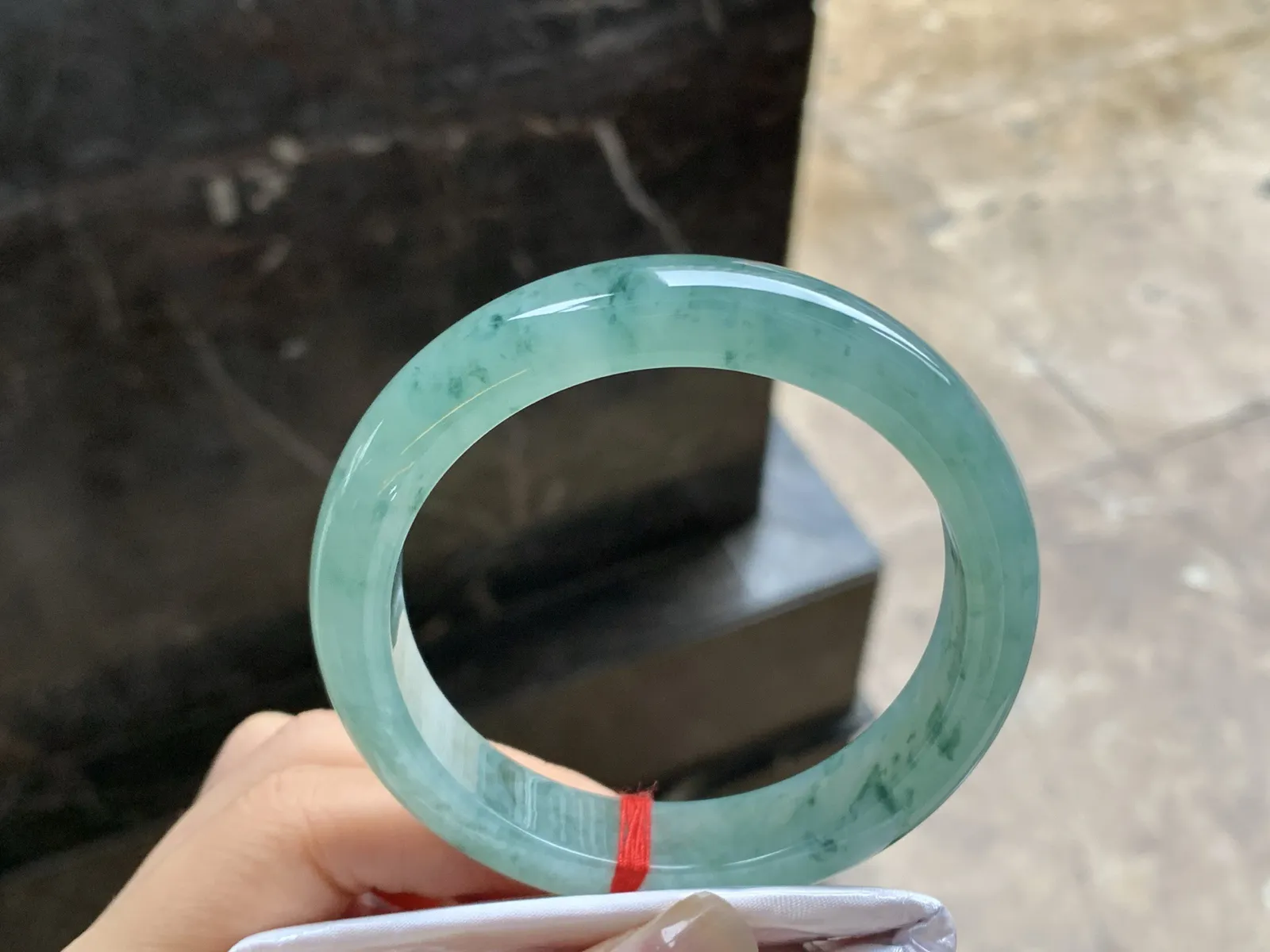 57.5-12.7-8.5

蓝花手镯^_^种水足 飘花灵韵