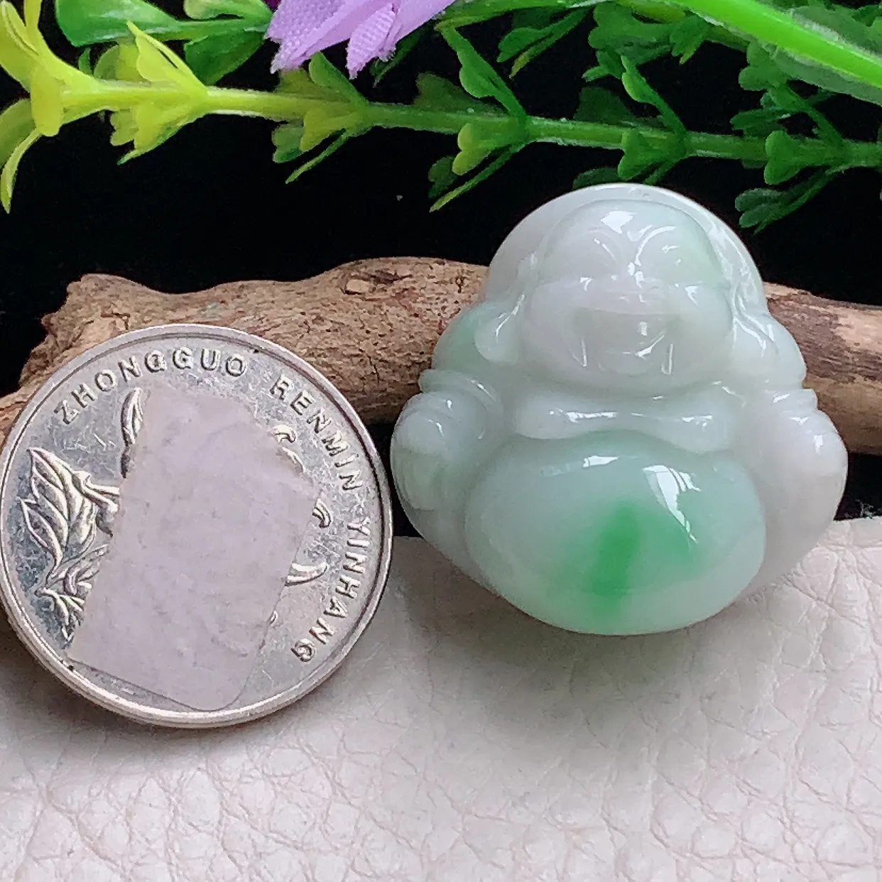 zen自然光27.5*28*12.2天然缅甸翡翠飘绿佛公 开心佛玉吊坠