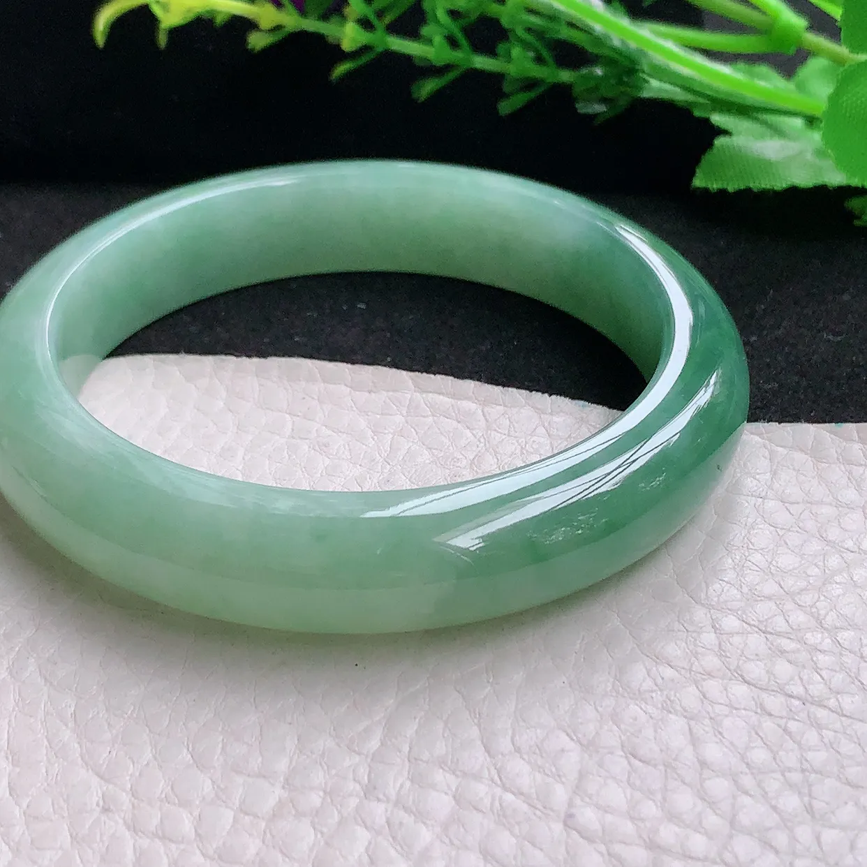 yh丈圈口60*12.7*8.8平安镯 天然缅甸翡翠冰胶半山水宽边玉镯子