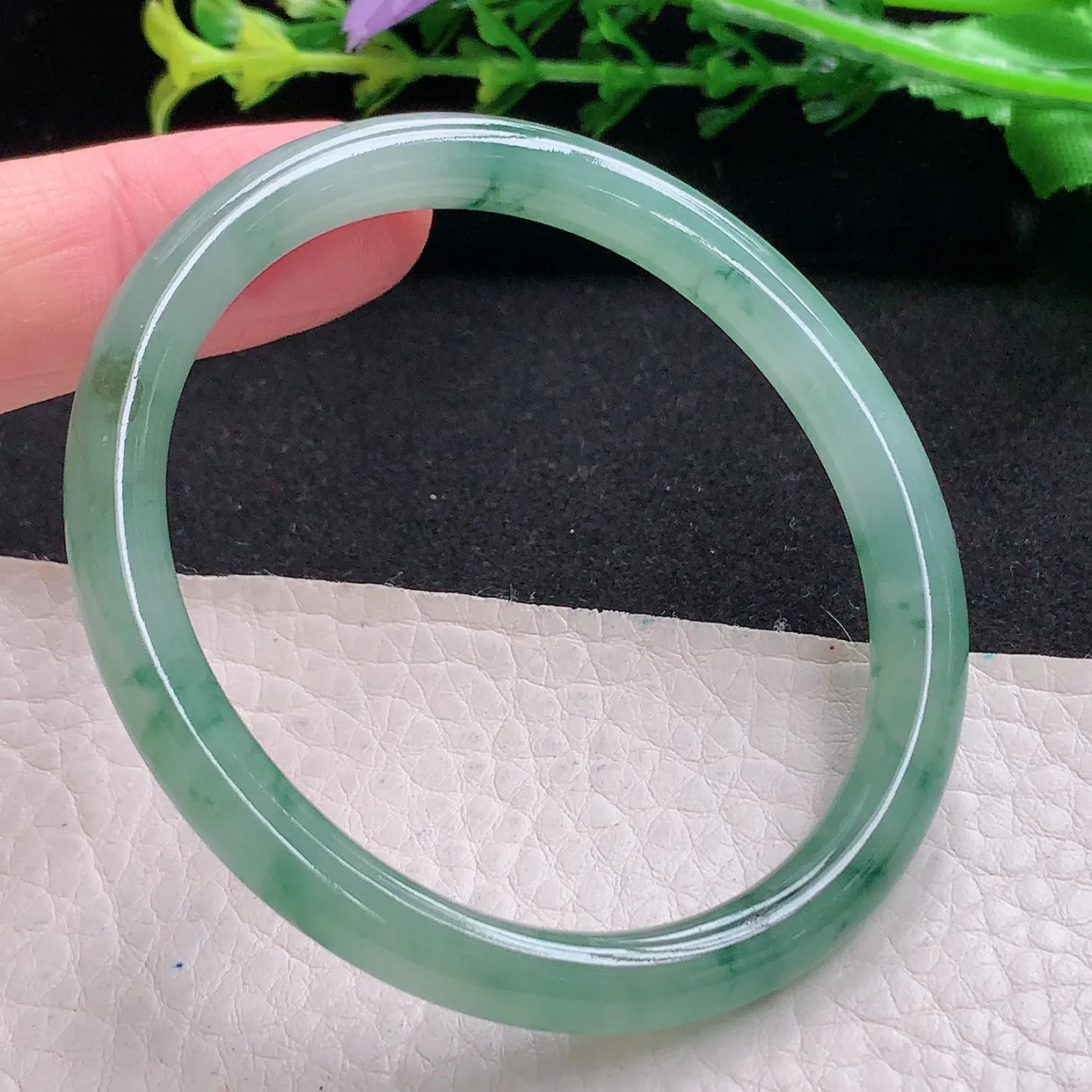 xh小圈口53.8*48*6.6贵妃圆镯 天然缅甸翡翠冰飘花圆条蛋形玉镯子