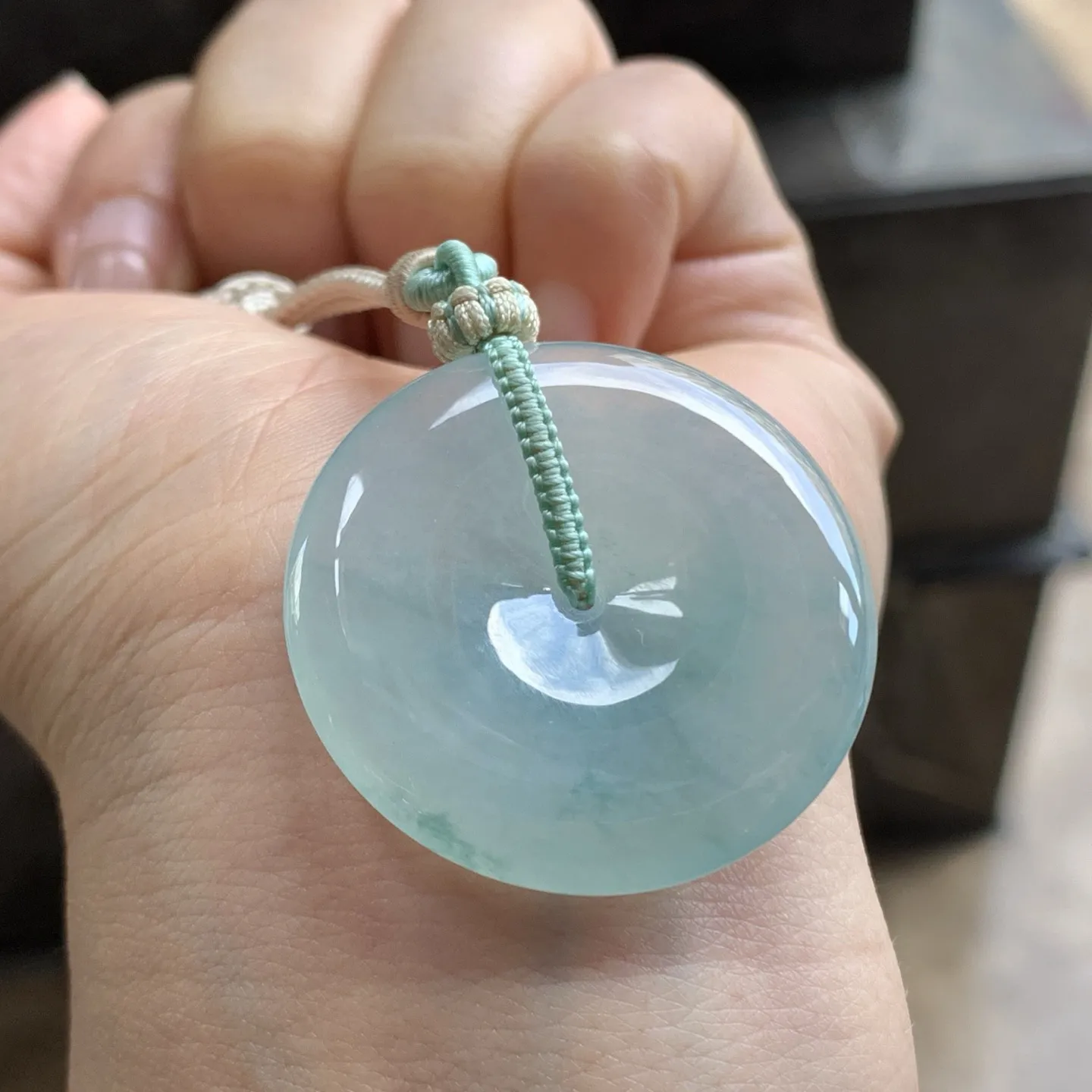 蓝花平安扣^_^玉质温润