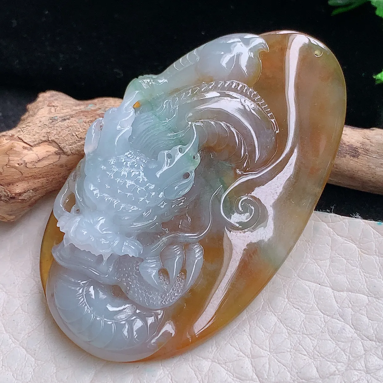 lz自然光57.5*34*9.2天然缅甸翡翠冰双彩龙牌 生意兴隆玉吊坠 玉挂件