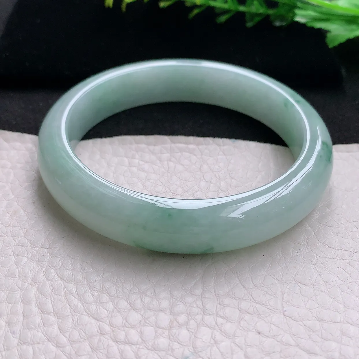 ll大圈口60*12.8*8平安镯 天然缅甸翡翠a 货冰飘花清新宽边玉镯子 玉手环