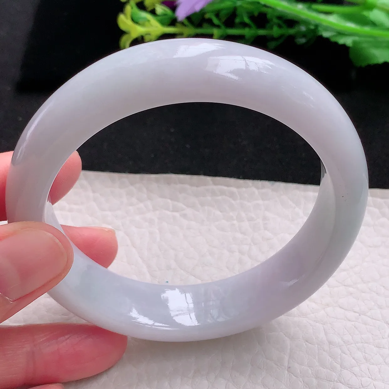 hh大圈口62*16*9轮胎镯 天然缅甸翡翠白月光大气宽边玉镯子