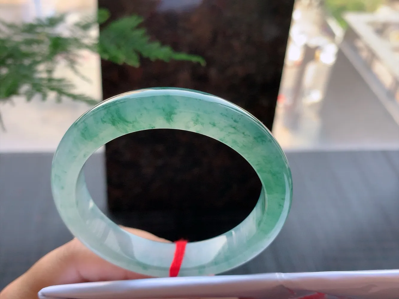 正圈冰玻飘花 无瑕 尺寸:54.9/12.3/8.5 花美 种水好