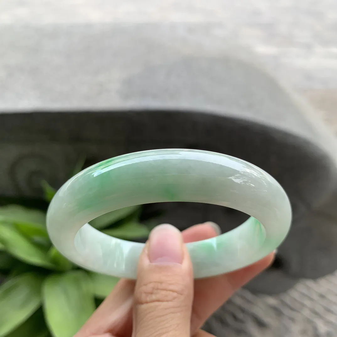 圈口55.8-13-8.7 【飘阳绿正圈手镯】正圈55 56可戴