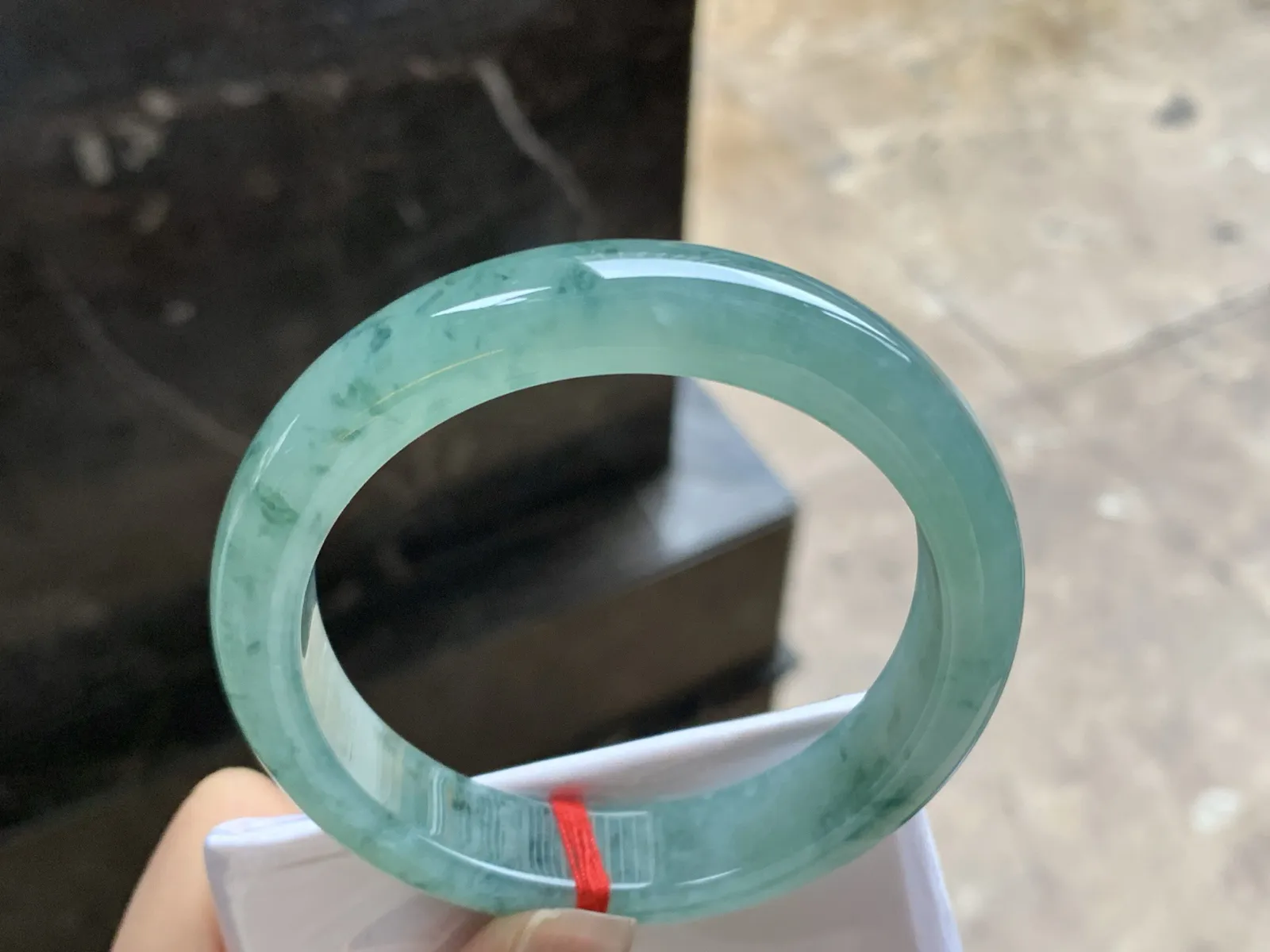 57.5-12.7-8.5

蓝花手镯^_^种水足 飘花灵韵