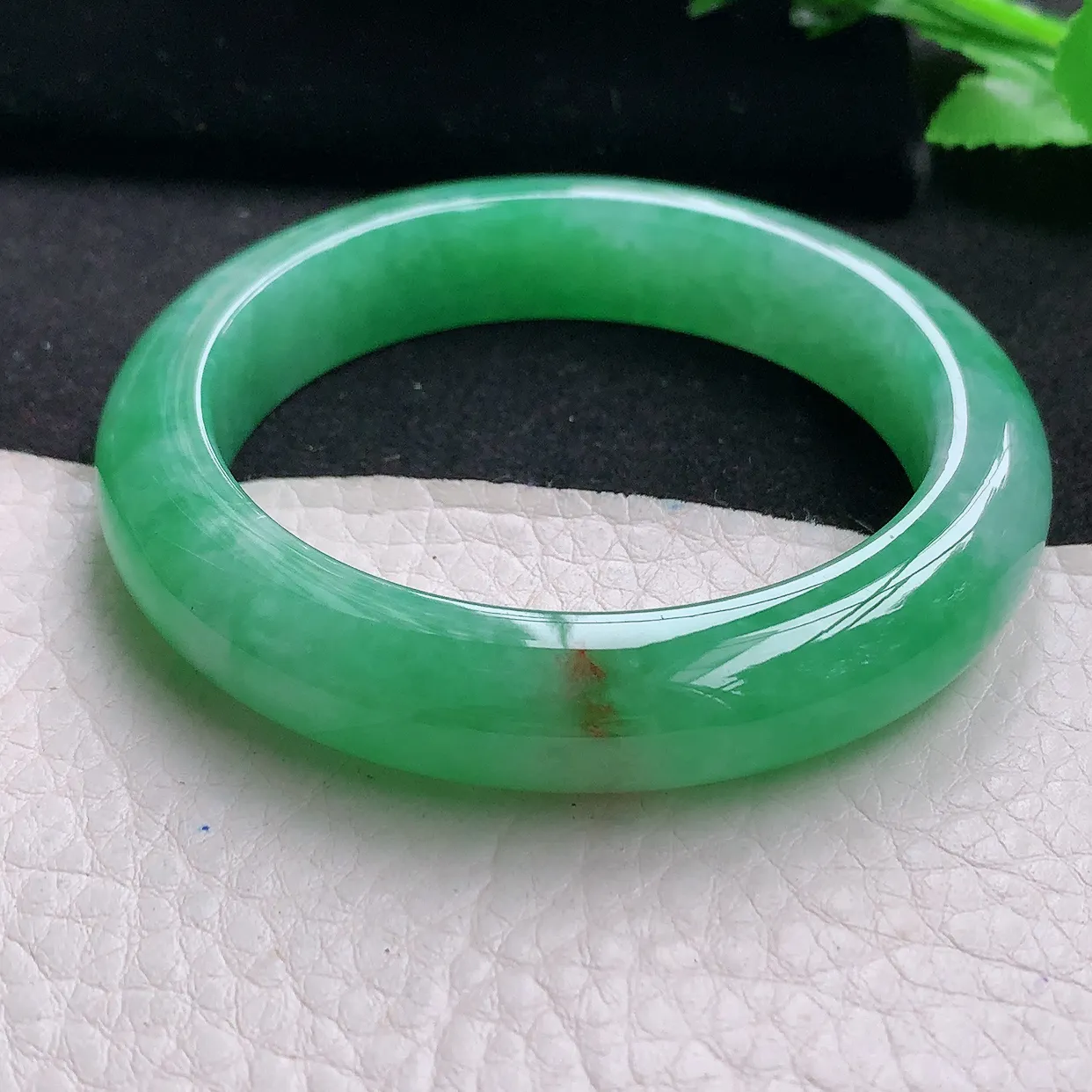 Nc小圈口51*11.5*8.3平安镯 天然缅甸翡翠a 货满绿宽边玉镯子