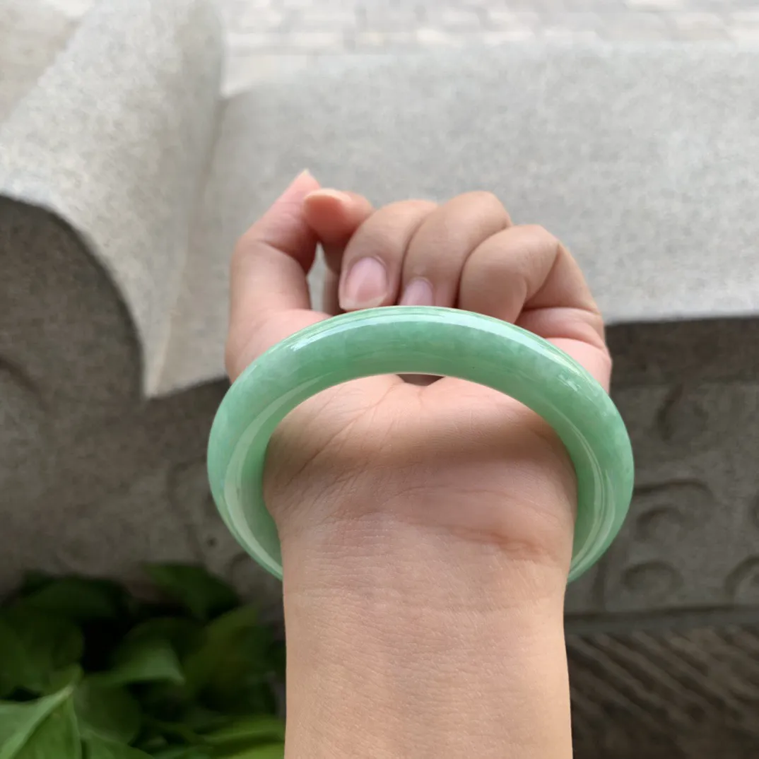 圈口 56.8-11.4【满绿圆条手镯】圆条56 57可戴