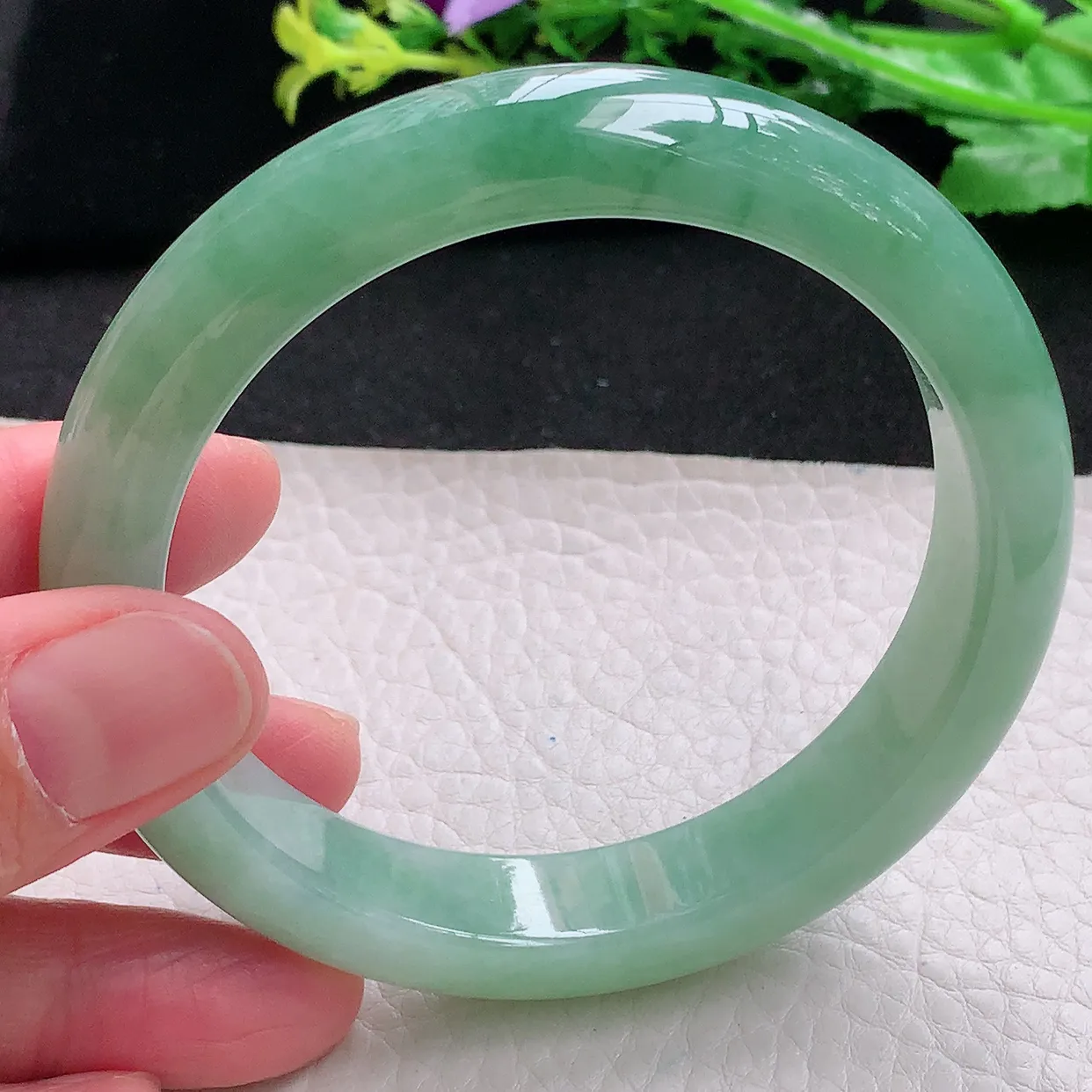 yh丈圈口60*12.7*8.8平安镯 天然缅甸翡翠冰胶半山水宽边玉镯子