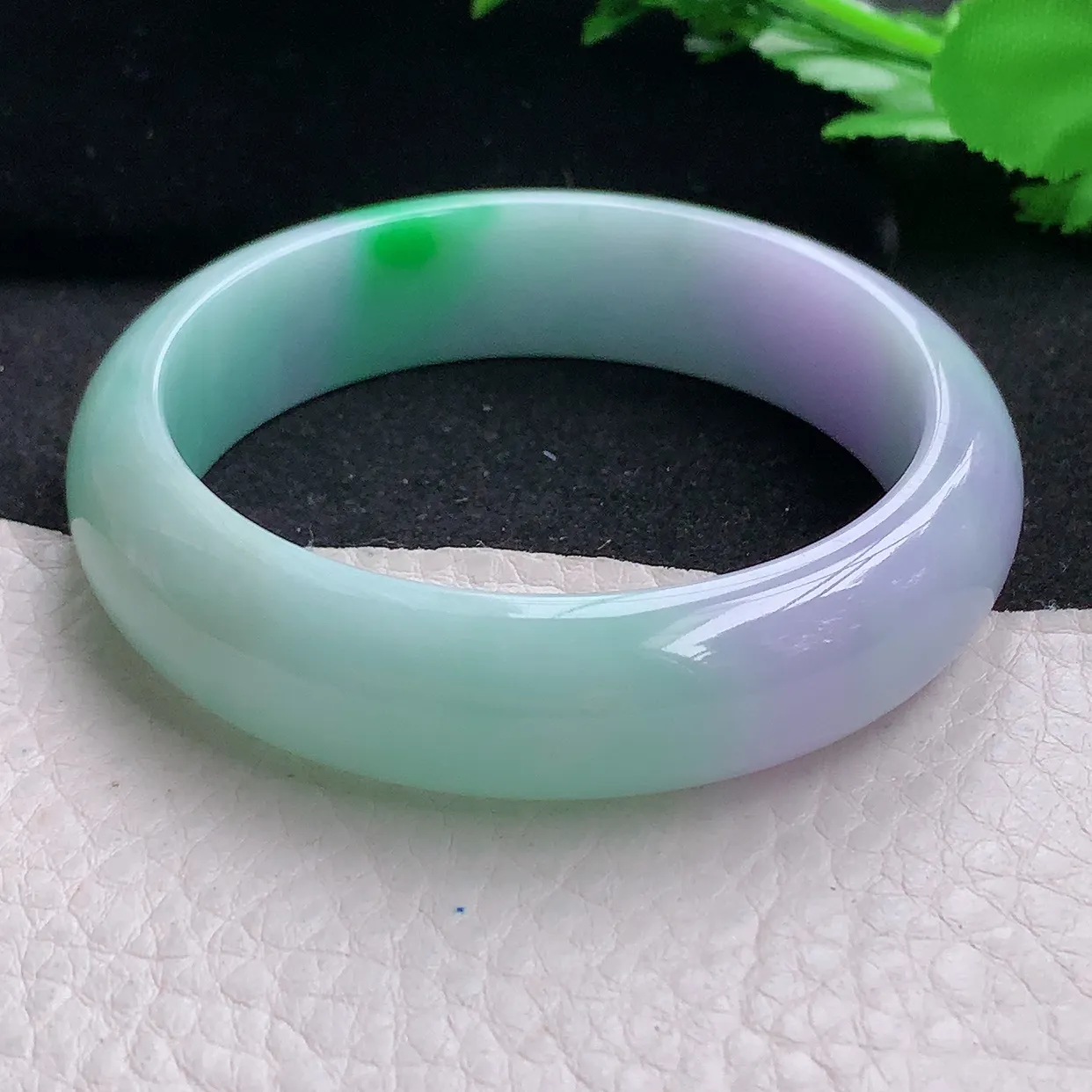 yh自然光53.3*14*7.5平安镯 天然缅甸翡翠水润春带彩宽边玉镯子