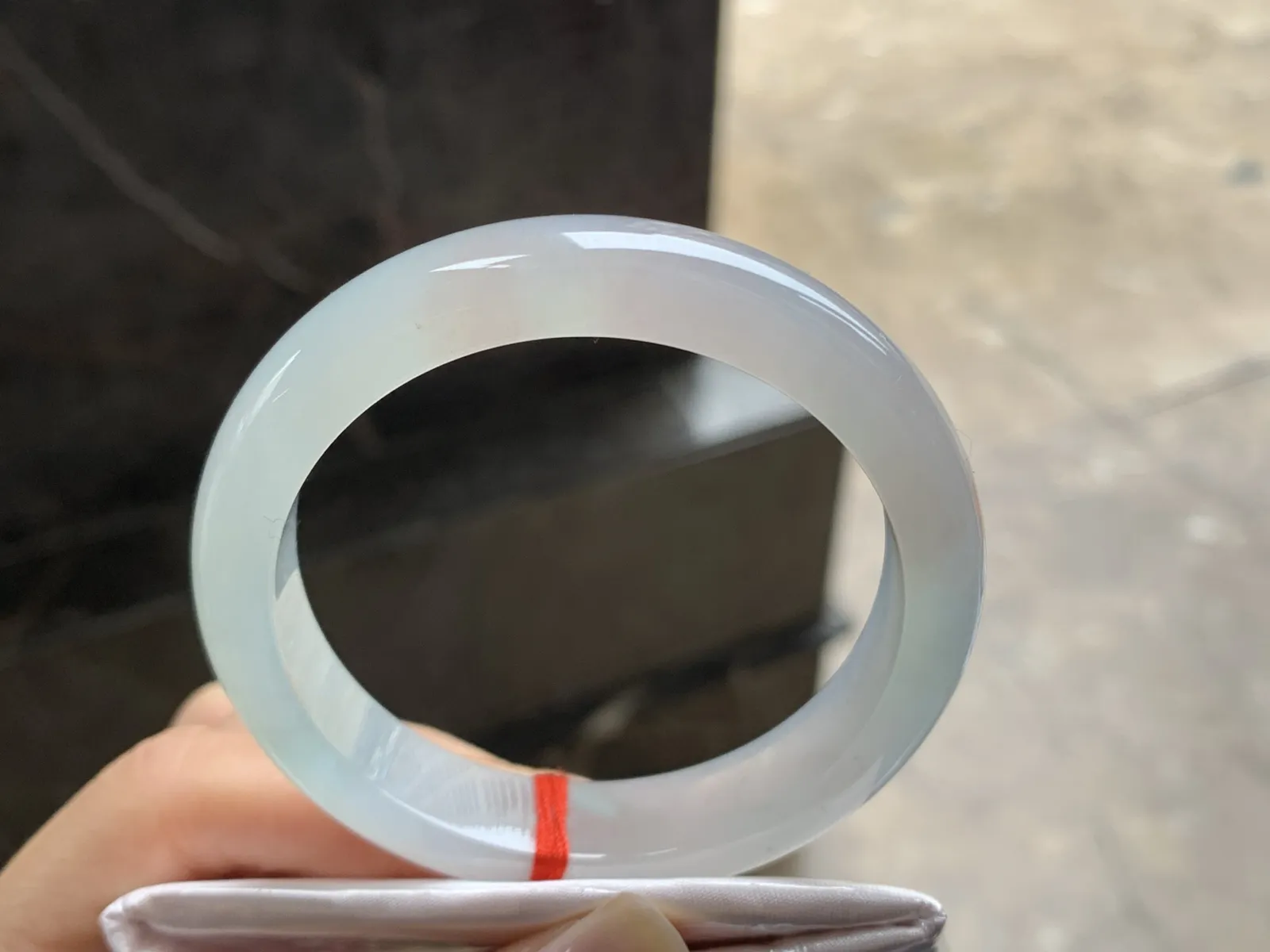 52-11.7-7.6

冰手镯^_^水润清新