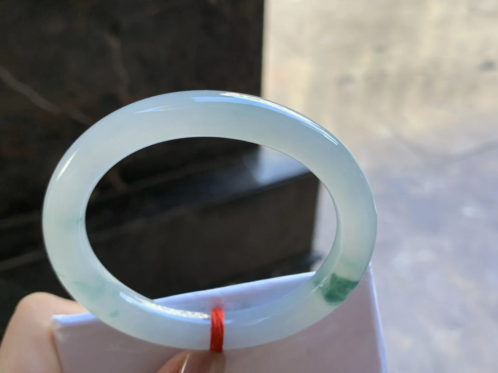 52.5-8.9

蓝花贵妃手镯^_^冰透 清新 正圈50可以带