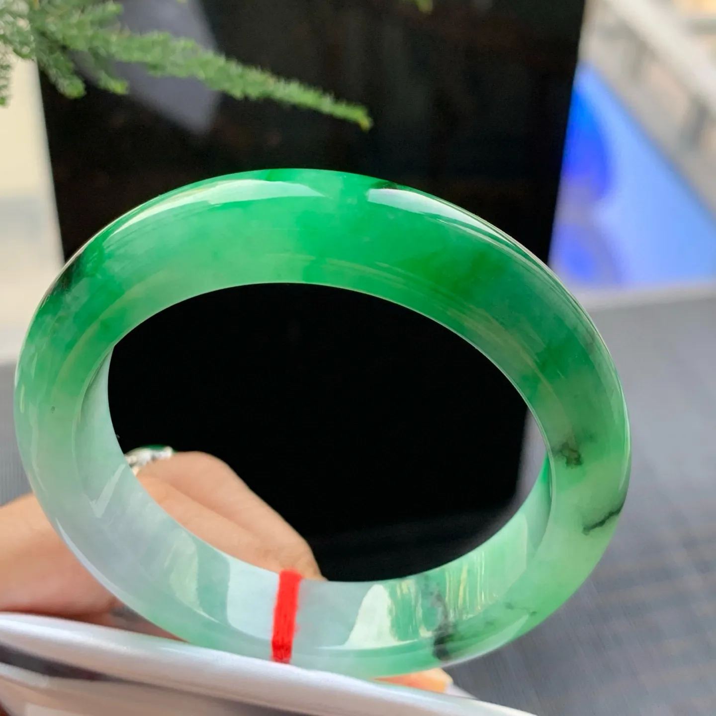 正圈冰辣绿 无瑕 尺寸:51.4/12.4/8.6 色好