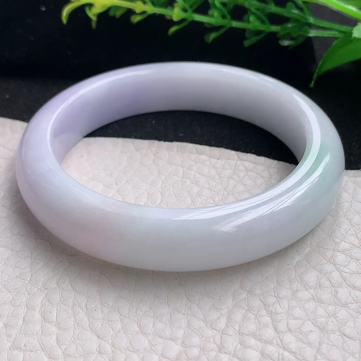 z自然光55.5*12.5*8.5平安镯 天然缅甸翡翠a 货春带彩边玉镯子 玉手环