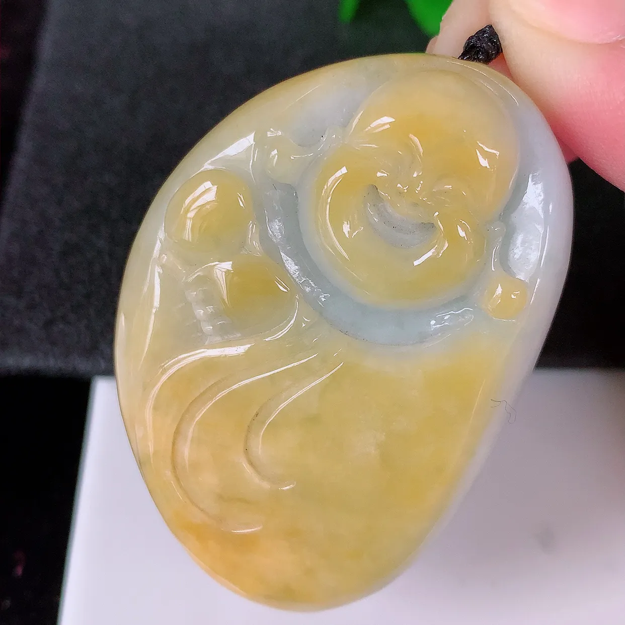 自然光实拍，冰润黄翡双彩翡翠逍遥布袋佛吊坠，代代有钱，水足丰盈，盈满欢喜，配戴送礼佳品！#41.2