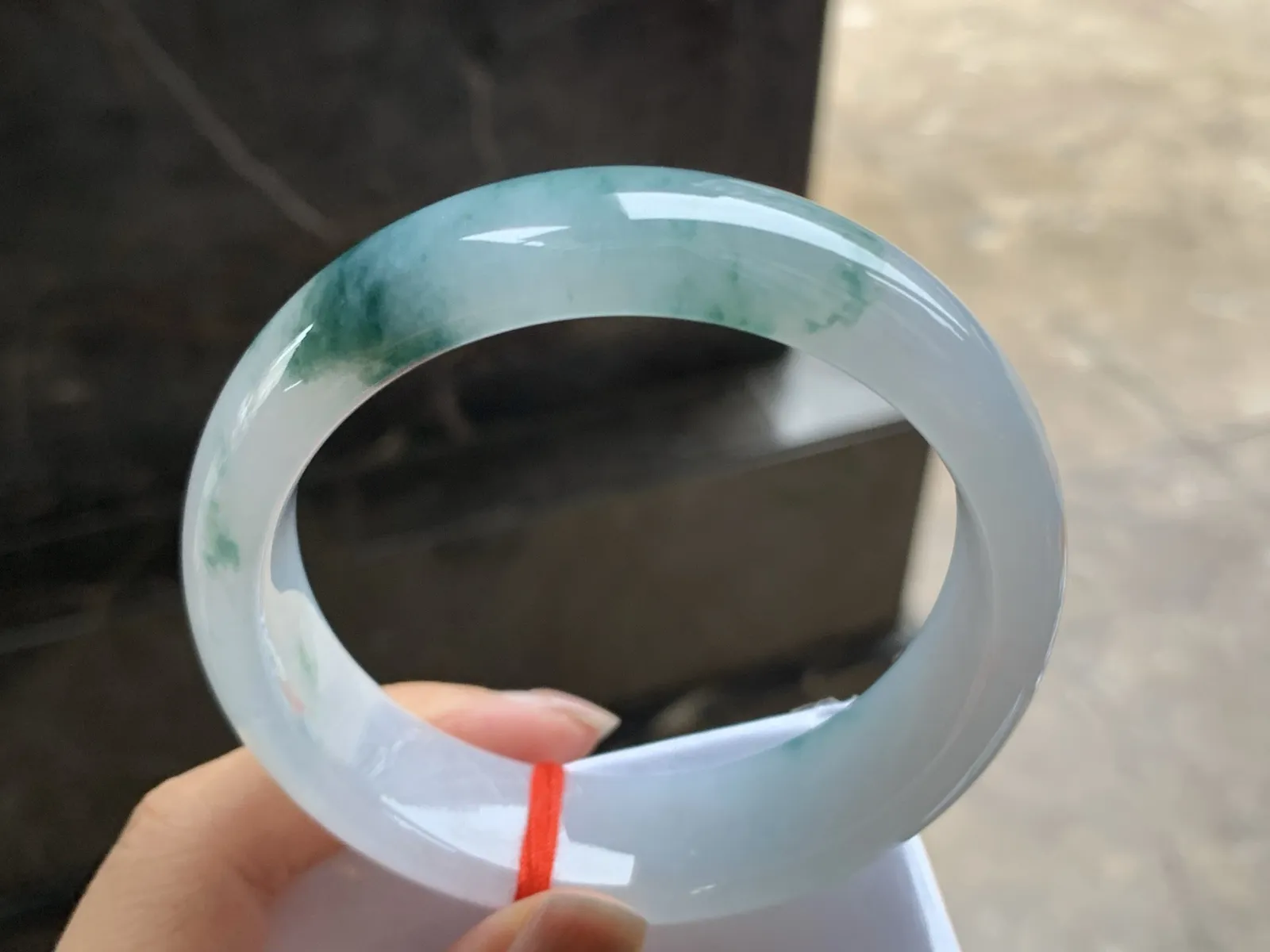 60-17.7-8.5

蓝花宽版手镯^_^飘花浓郁