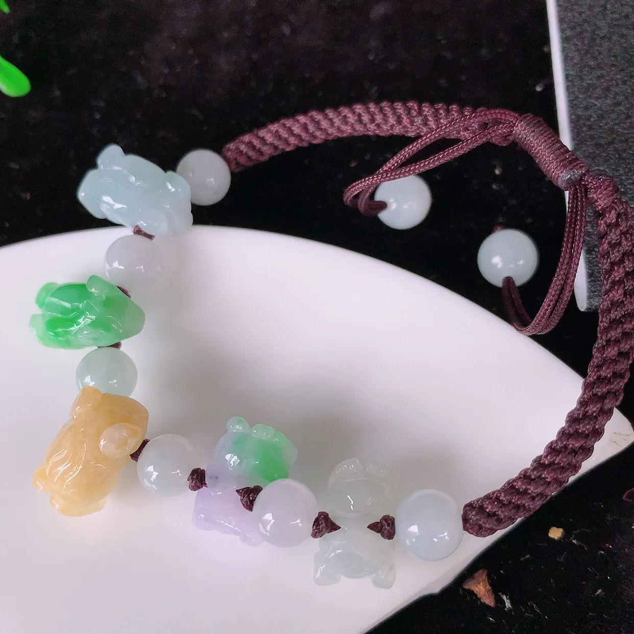 自然光实拍，冰润多宝翡翠猪手链，多彩翡翠手串，颜色丰富，料子细腻，高档大气， 自戴送礼佳品！#81.2取一尺寸12*8*7.2mm