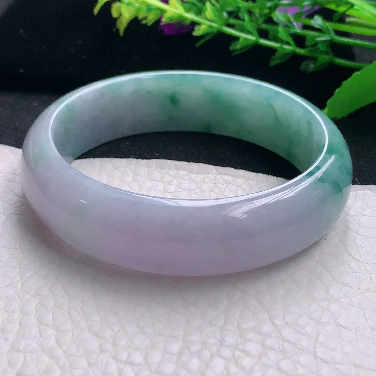 hh自然光58.5*16.5*7.6轮胎镯 特色天然缅甸翡翠a 货春带彩宽边玉镯子