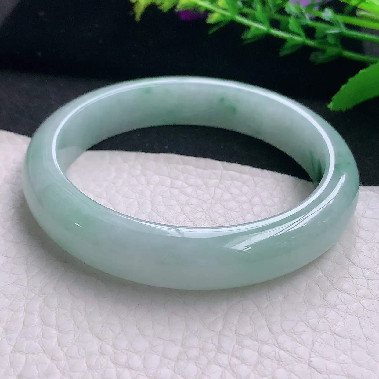 ll大圈口60*12.8*7.8平安镯 天然缅甸翡翠a 货冰飘花宽边玉镯子