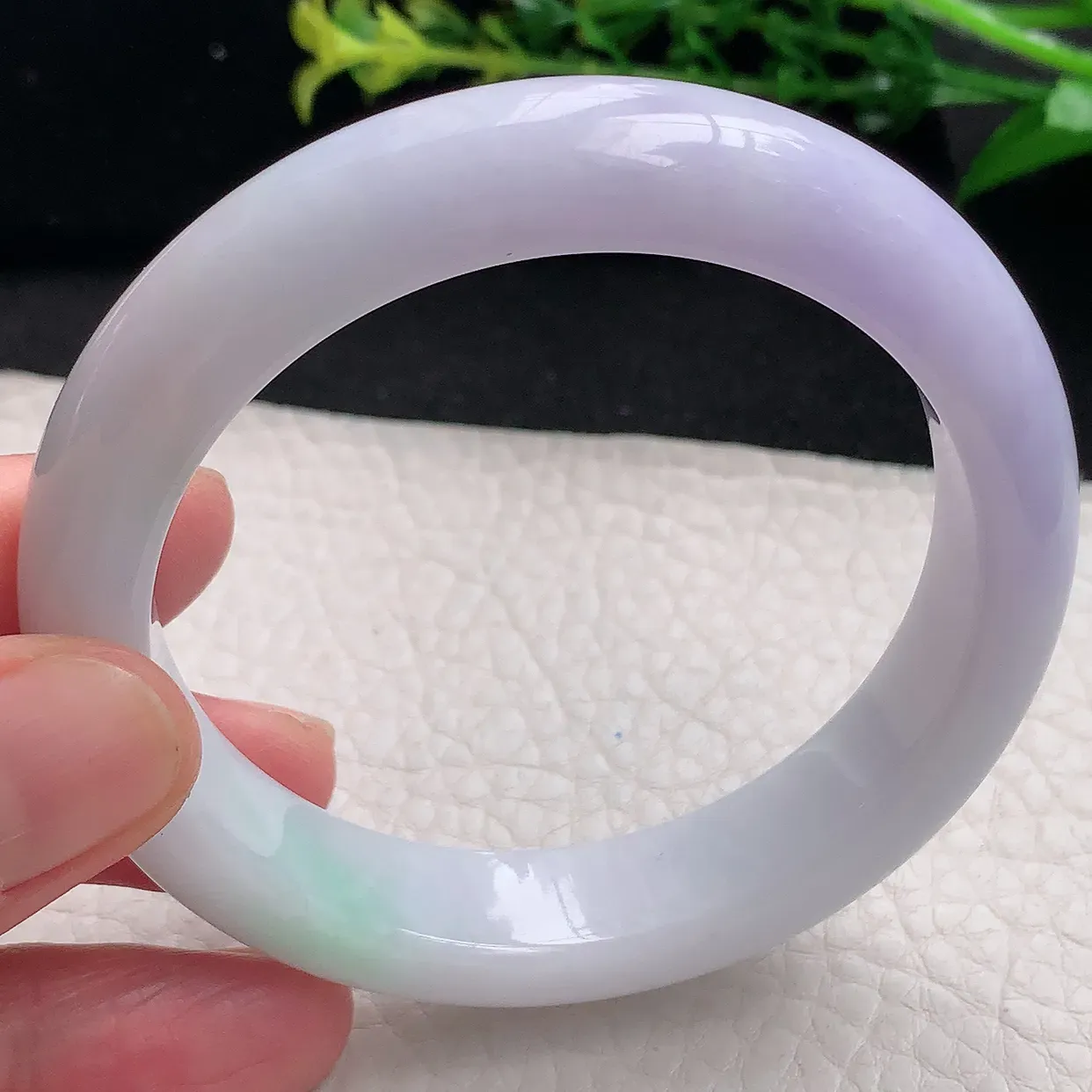 z自然光55.5*12.5*8.5平安镯 天然缅甸翡翠a 货春带彩边玉镯子 玉手环