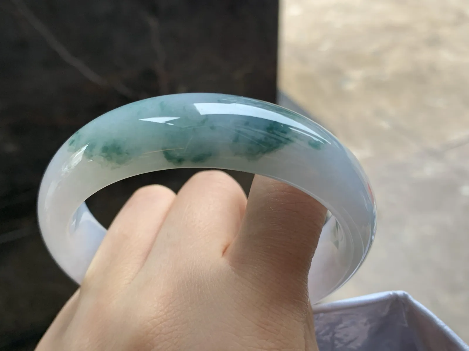 60-17.7-8.5

蓝花宽版手镯^_^飘花浓郁