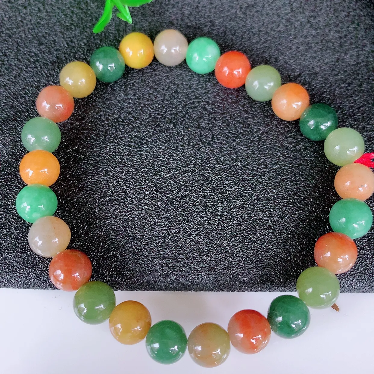 自然光实拍，冰润多宝翡翠手链，多彩翡翠手串，颜色丰富，料子细腻，高档大气，自戴送礼佳品！#46.2取一尺寸7mm