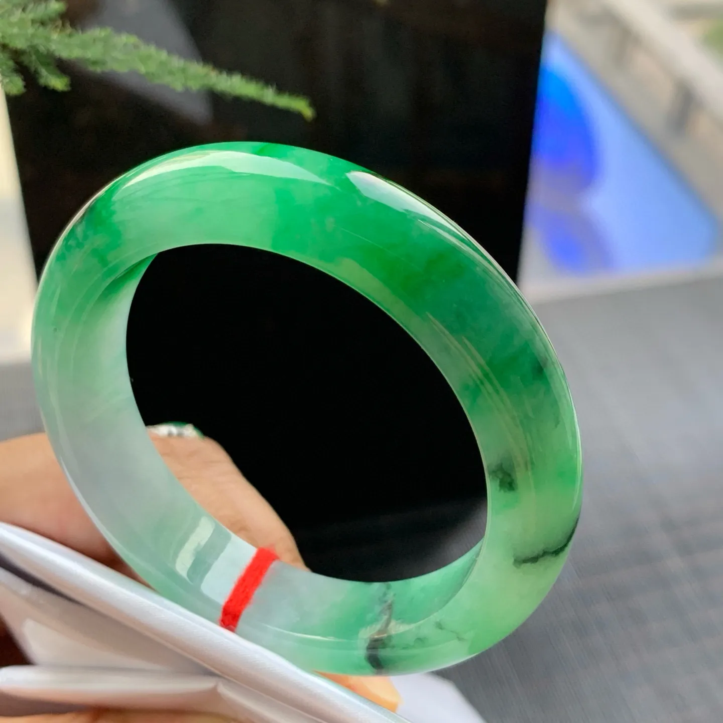 正圈冰辣绿 无瑕 尺寸:51.4/12.4/8.6 色好