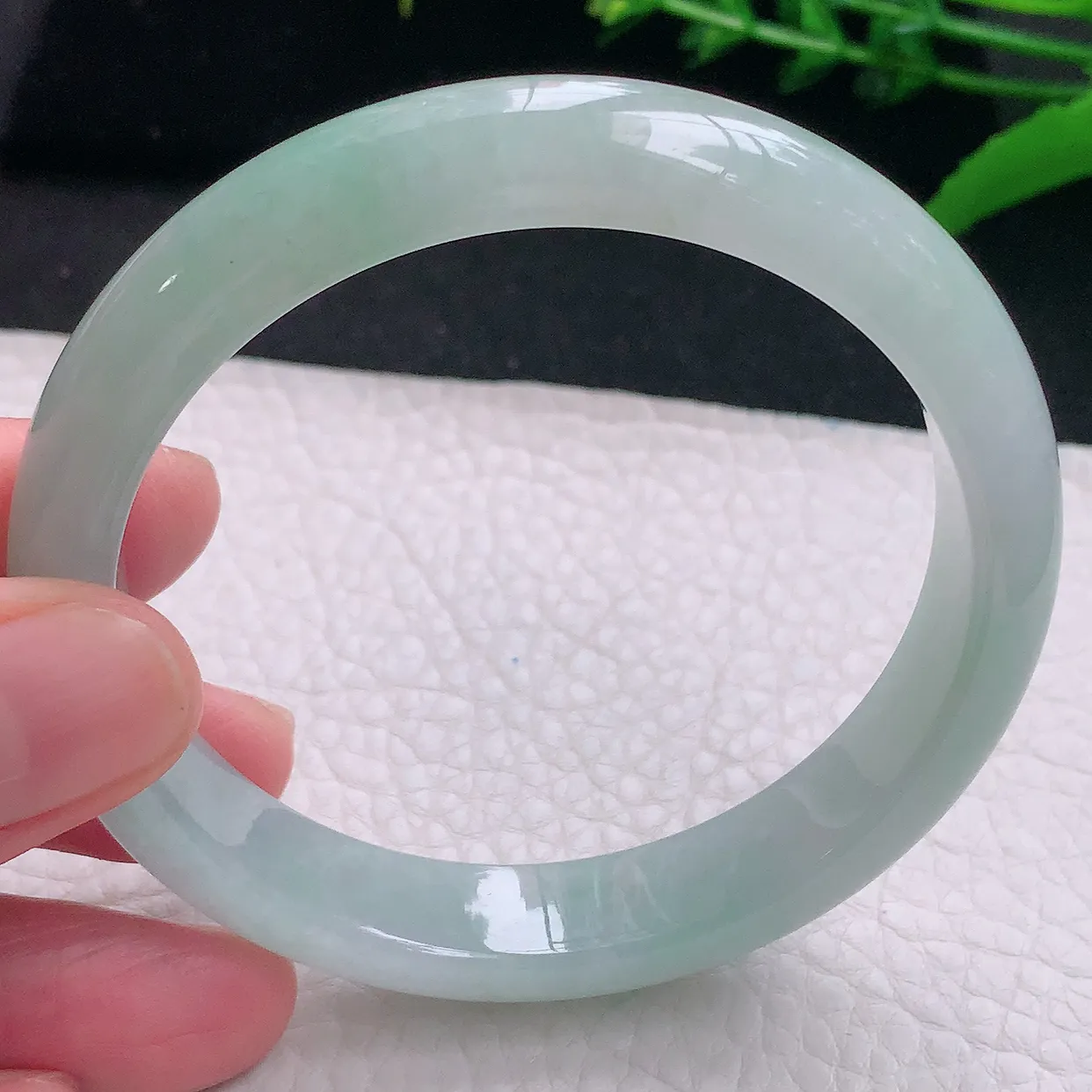 js自然光58*11.8*7.5平安镯 天然缅甸翡翠a 货清新自然宽边玉镯子