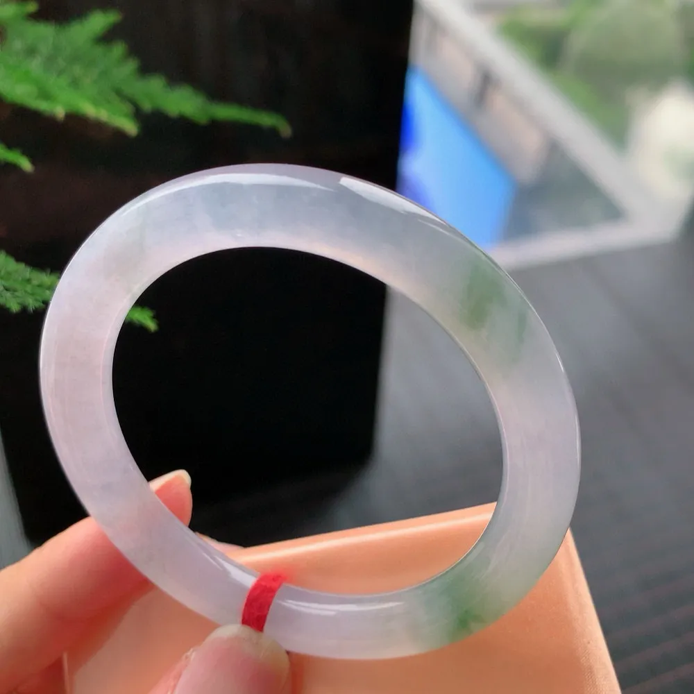 圆条高冰飘花 无瑕 尺寸:50.6/8.4/8.7 花美 种水好