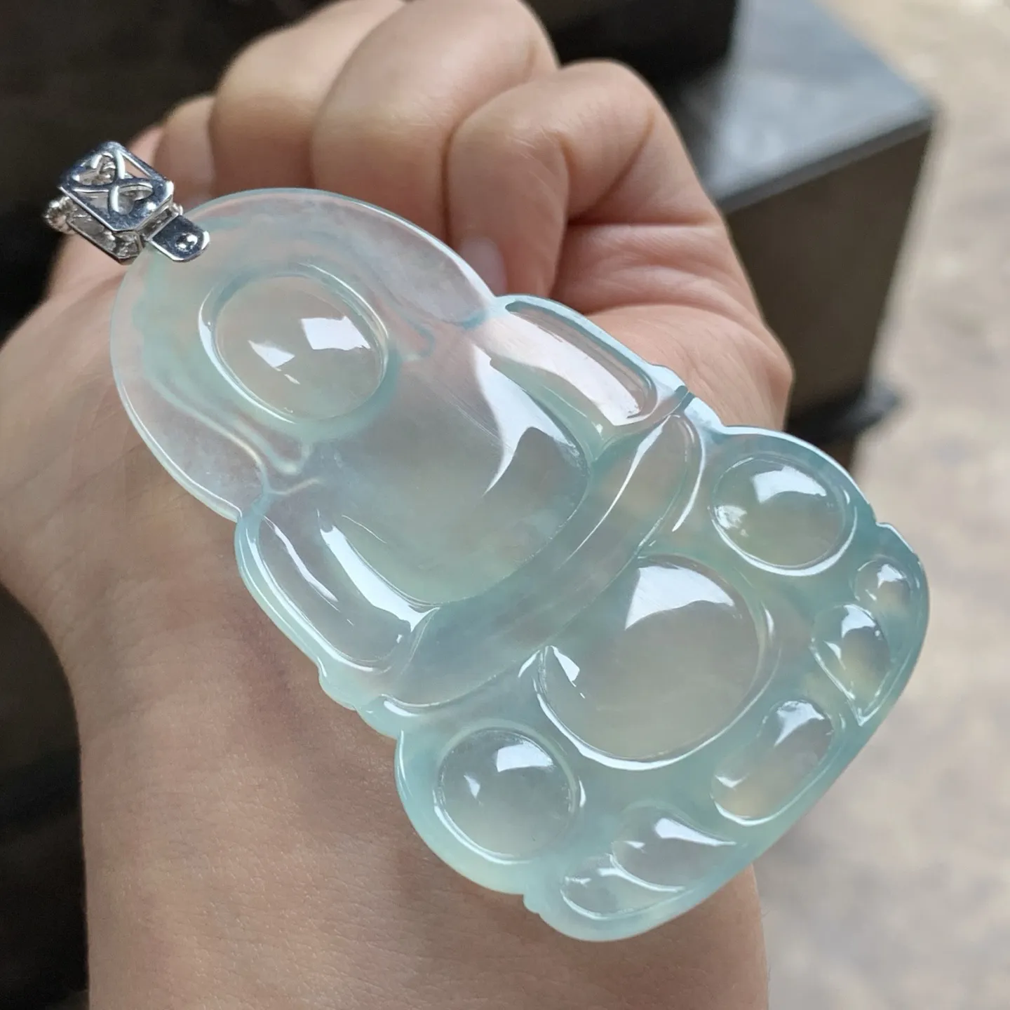 金扣冰晴水观音^_^冰透荧光十足