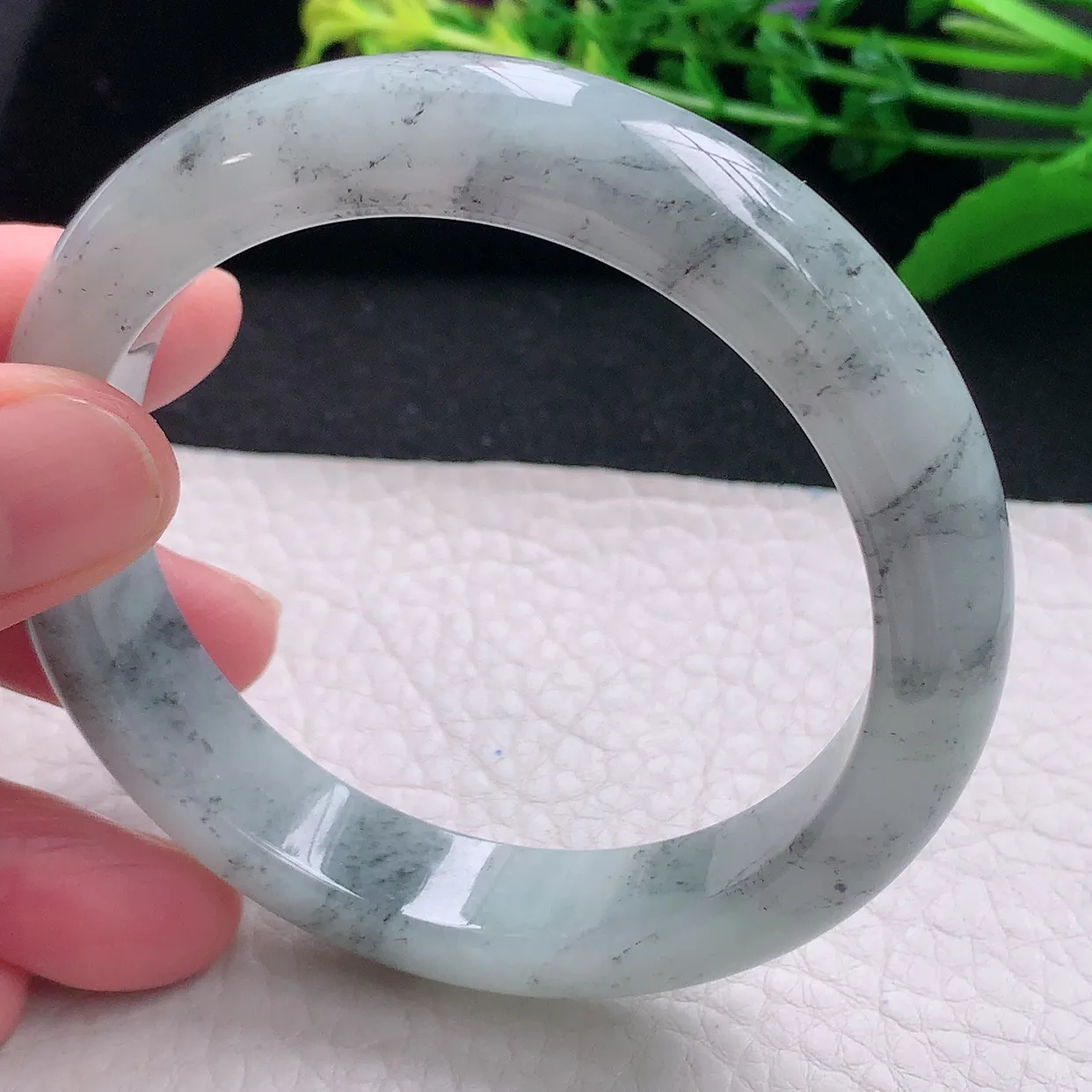 hh自然光57.5*12.5*8.5平安镯 天然缅甸翡翠a 货冰润灵动水墨画般宽边玉镯子