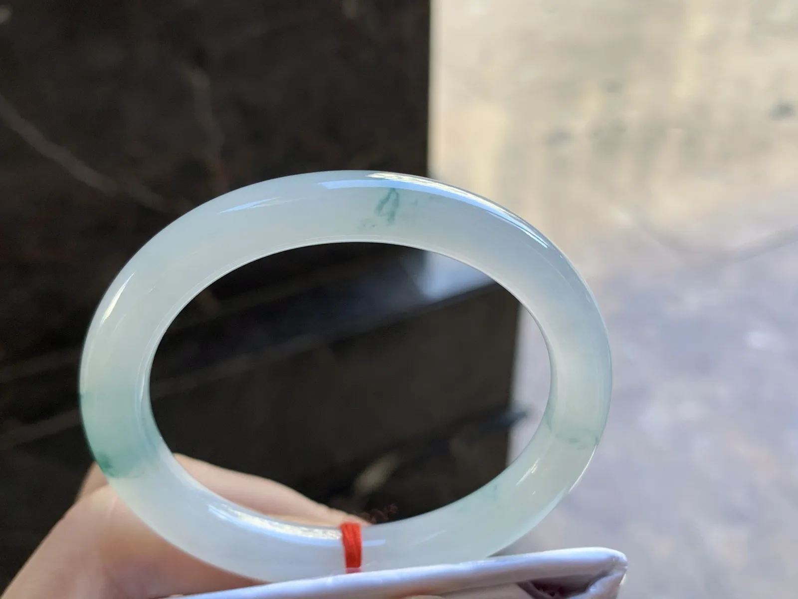 52.5-8.9

蓝花贵妃手镯^_^冰透 清新 正圈50可以带