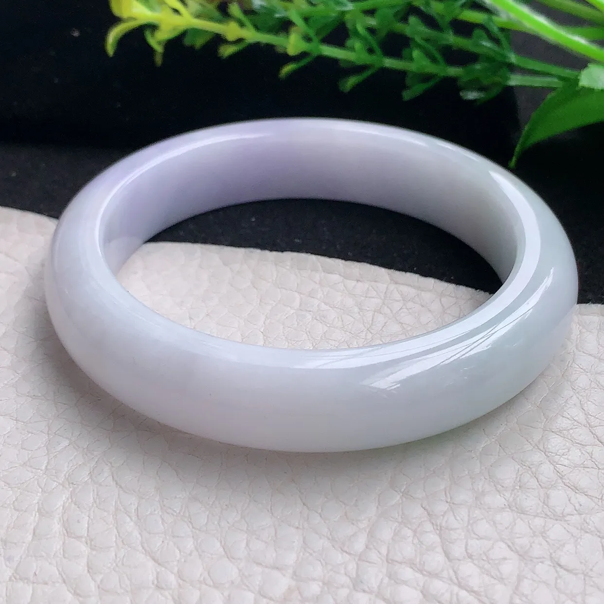 z自然光55.5*12.5*8.5平安镯 天然缅甸翡翠a 货春带彩边玉镯子 玉手环