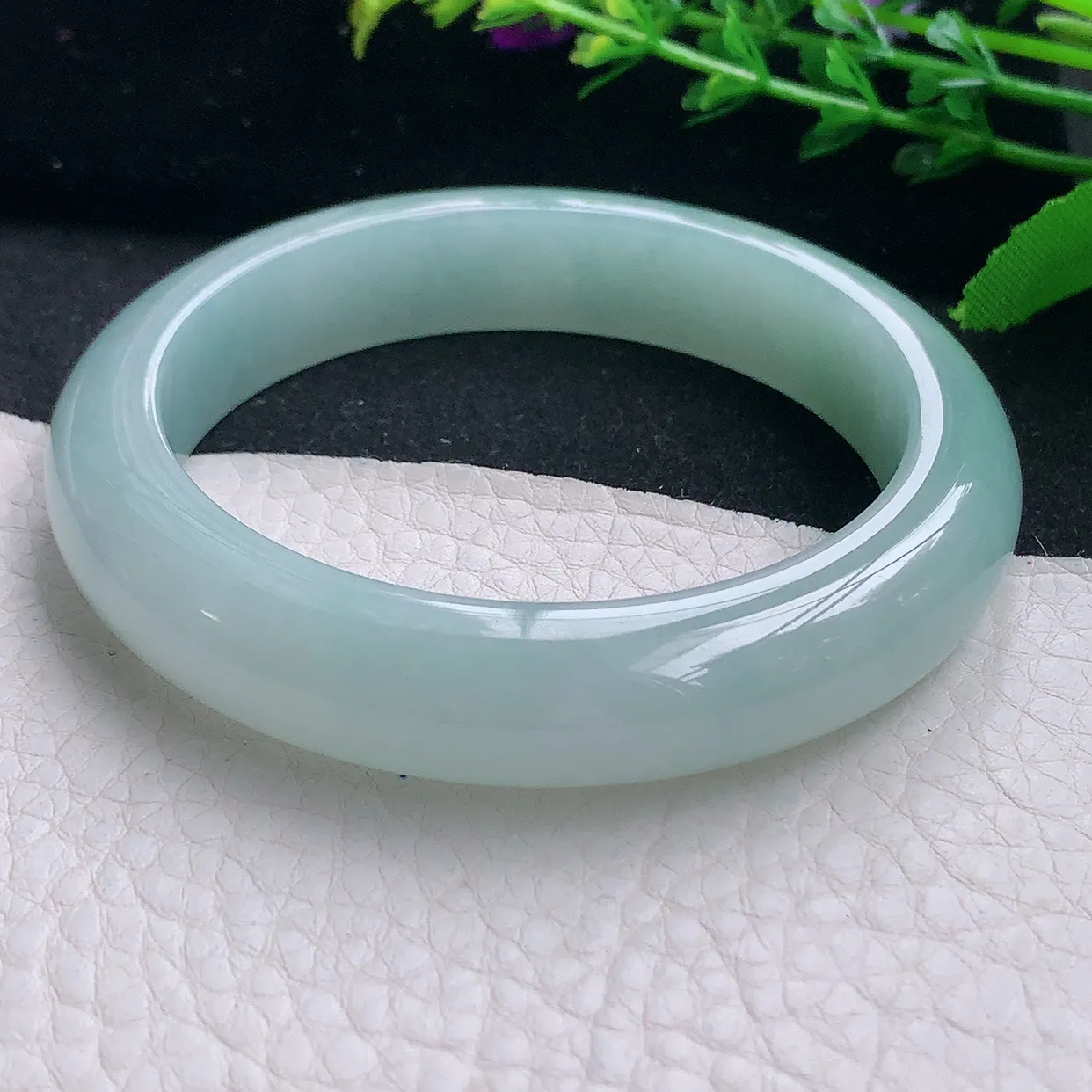 r自然光57*12.5*9平安镯 天然缅甸翡翠a 货冰胶蓝韵宽边玉镯子