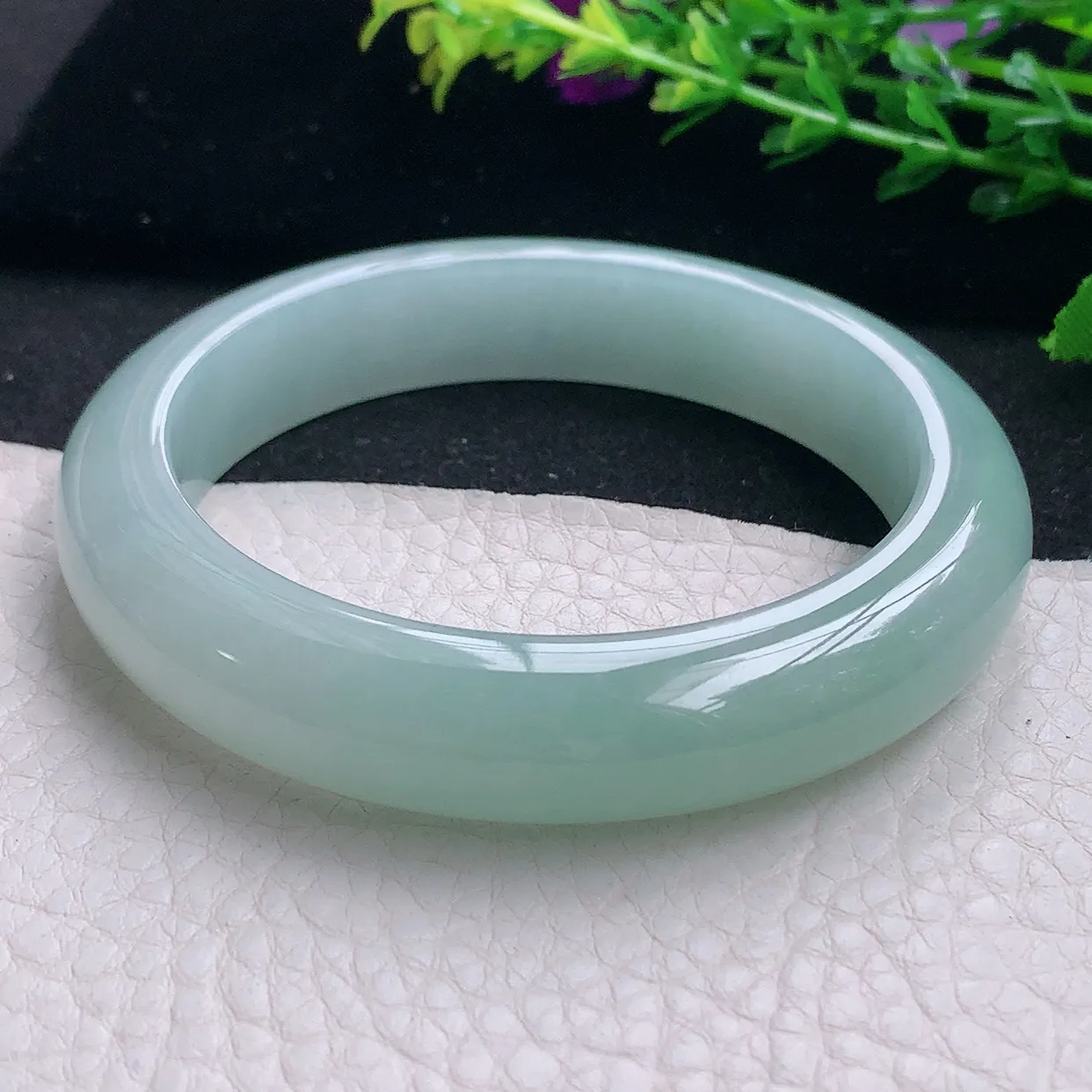 r自然光57*12.5*9平安镯 天然缅甸翡翠a 货冰胶蓝韵宽边玉镯子