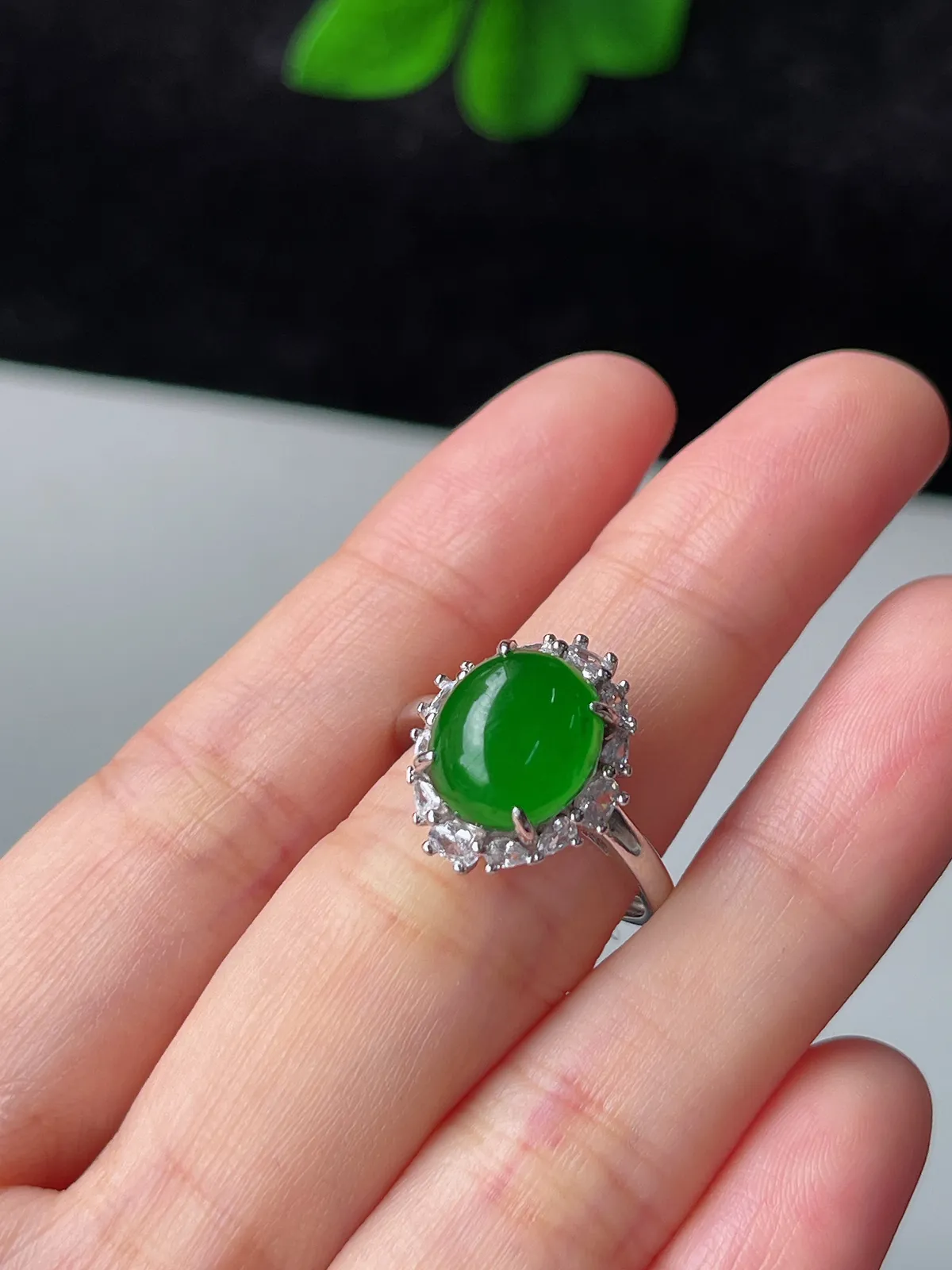 天然满绿翡翠蛋面精品戒指S925银