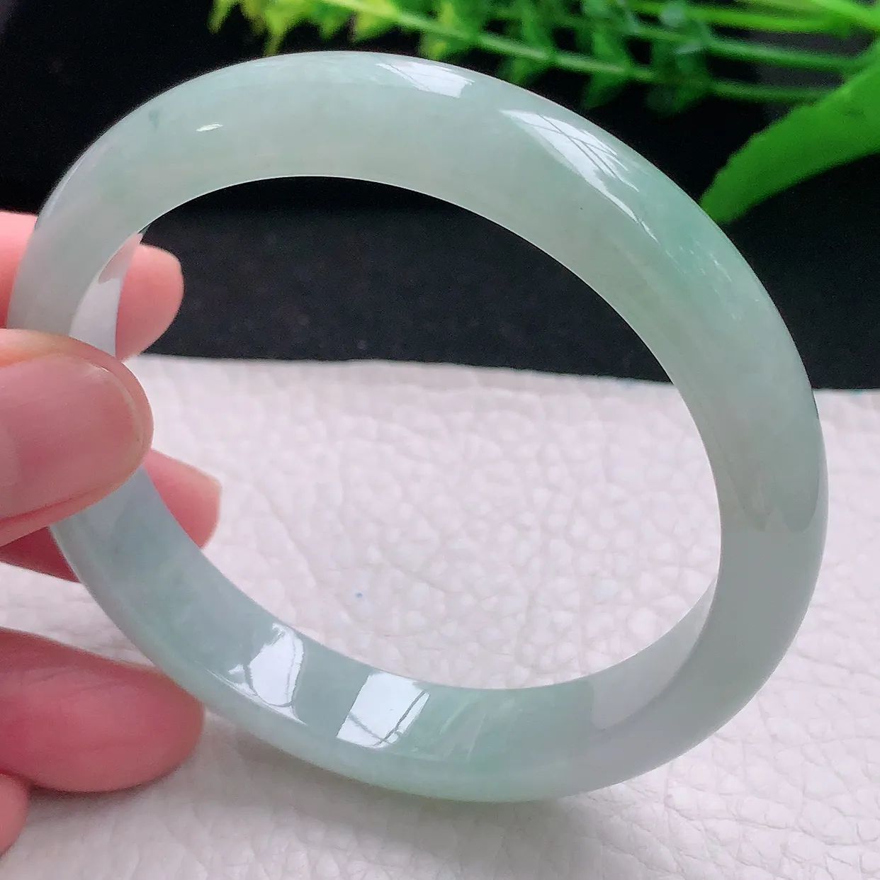 js自然光58*11.8*7.5平安镯 天然缅甸翡翠a 货清新自然宽边玉镯子