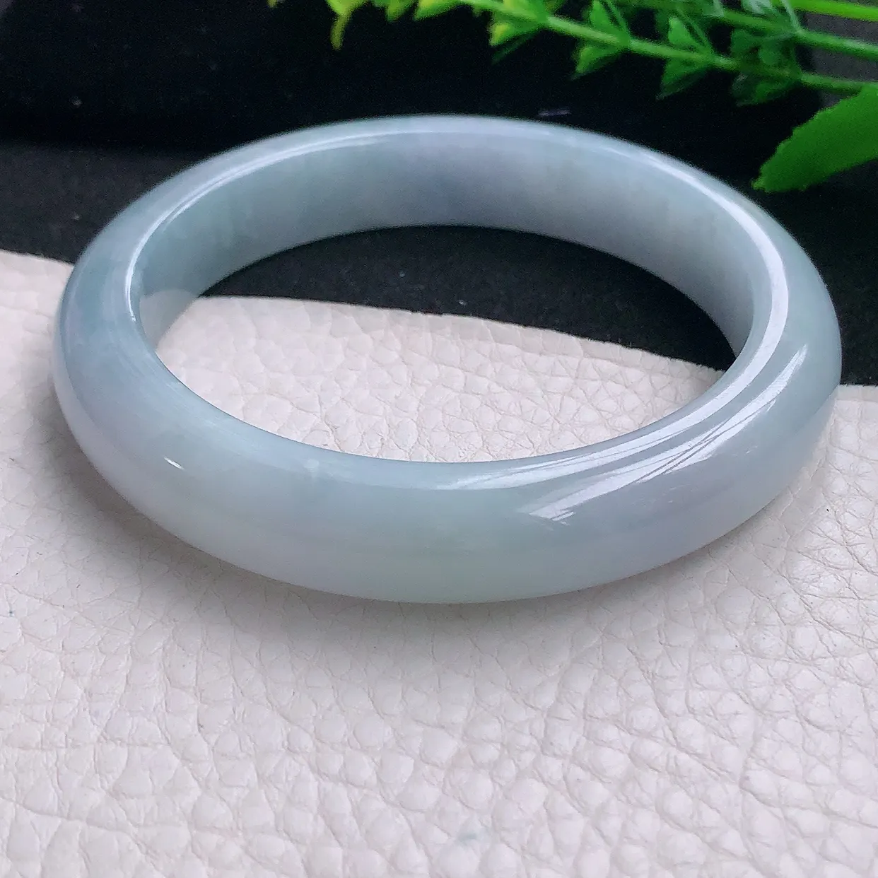 yh大圈口63*13*9平安镯 天然缅甸翡翠a货冰紫大气宽边玉镯子